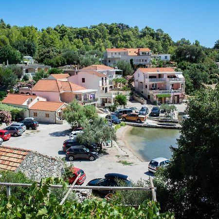 Stone House Dioniz Villa Brnistrova Bagian luar foto